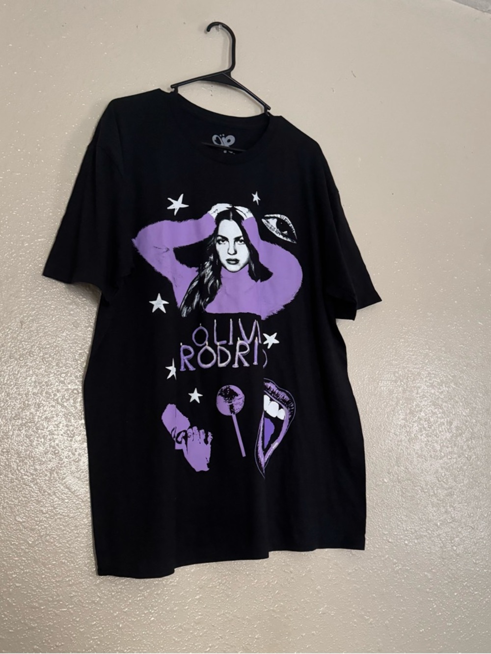 Olivia Rodrigo Band Graphic Tee - Picture 4 of 4